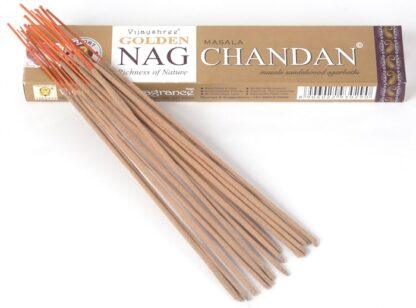 Golden Nag Chandan natūralūs indiški smilkalai "Laimės smilkalai", sandalmedžio ir vanilės kvapo, 15g